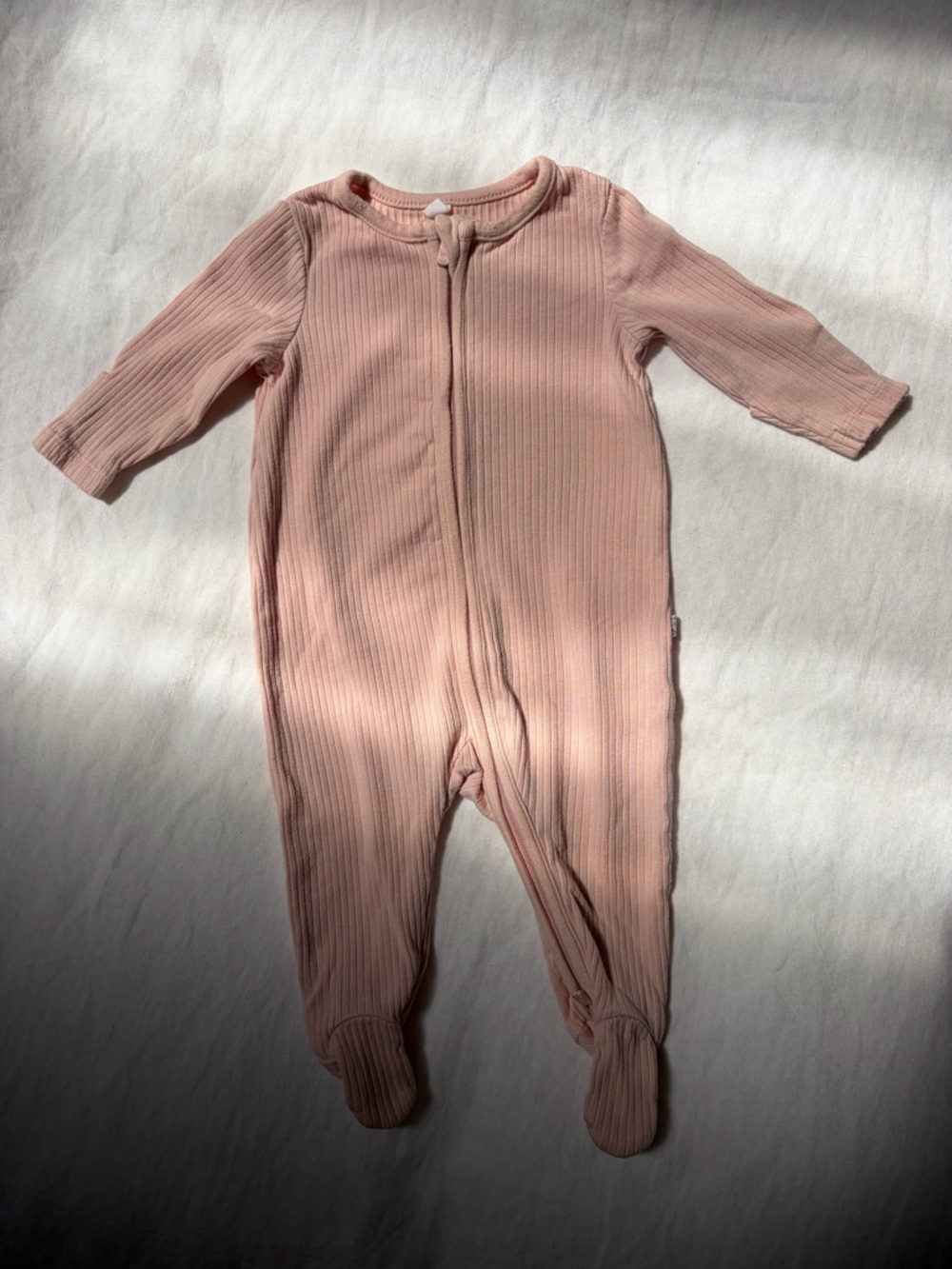 Baby Mori Ribbed Clever Zip Footed Baby Pajamas / Sleepsuit / Footie in Blush